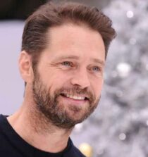 Jason Priestley weight