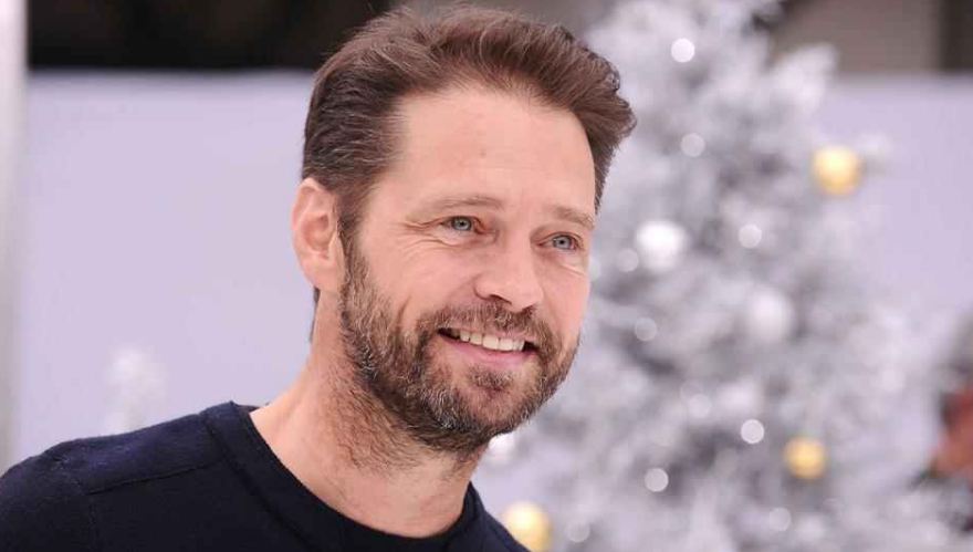 Jason Priestley weight