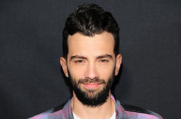 Jay Baruchel weight