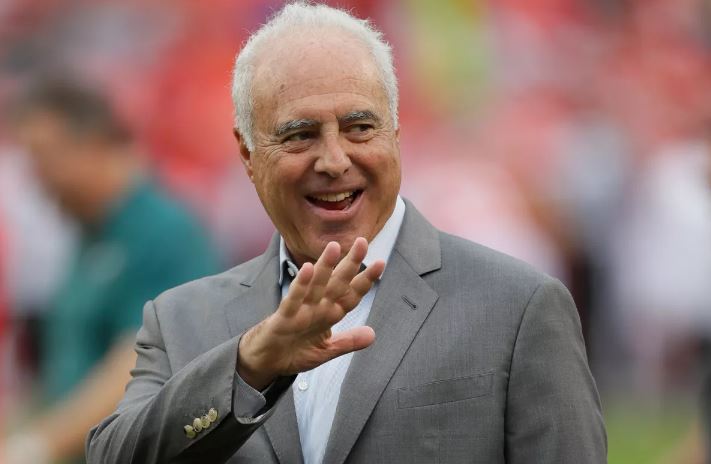 Jeffrey Lurie height