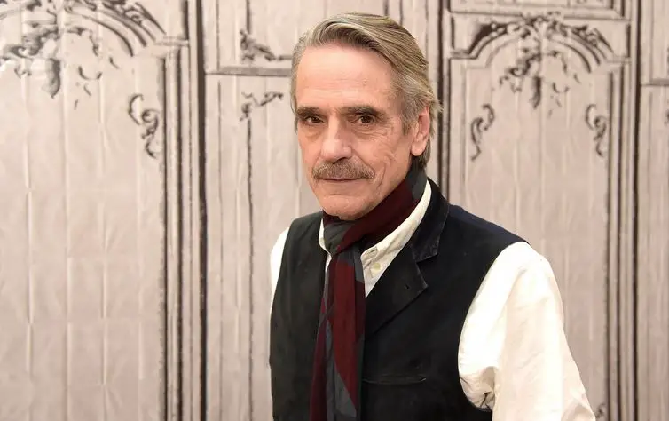 Jeremy Irons weight