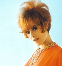 Jill St John height