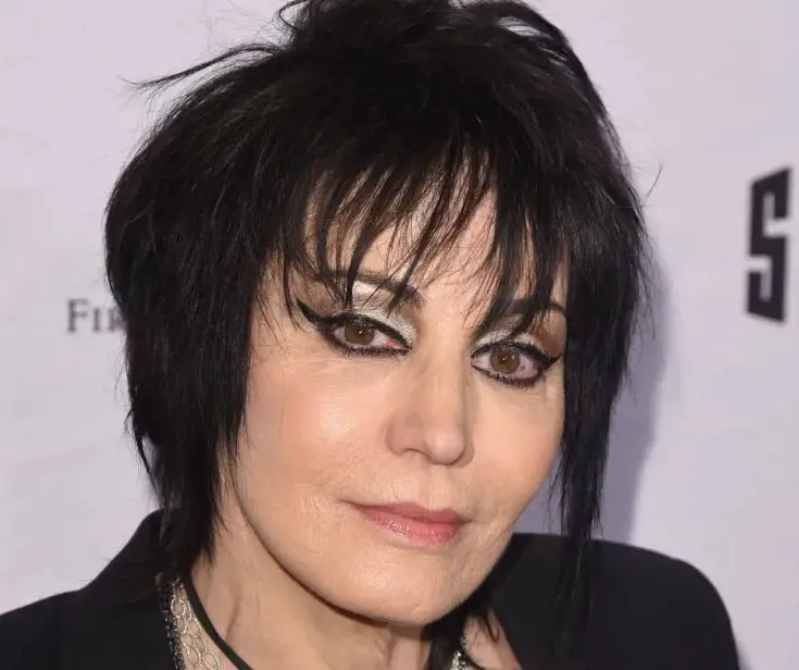 Joan Jett height