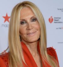 Joan Van Ark weight