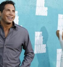 Joe Francis height