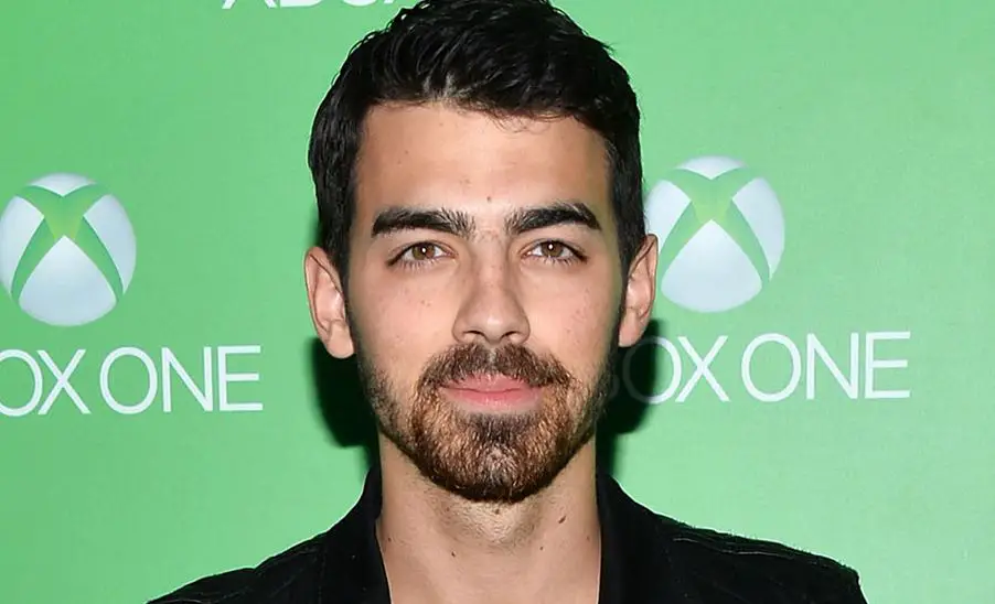 Joe Jonas weight