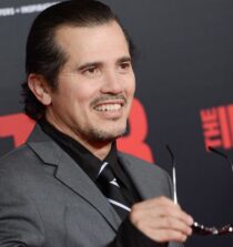 John Leguizamo height