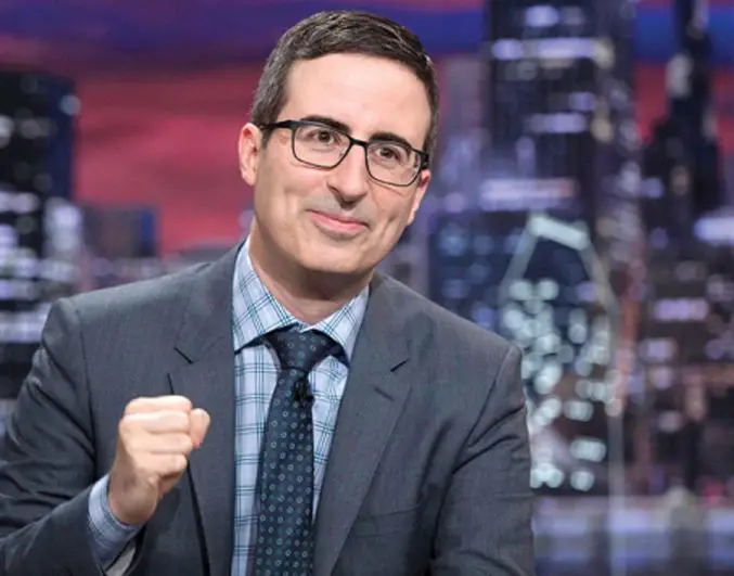 John Oliver height