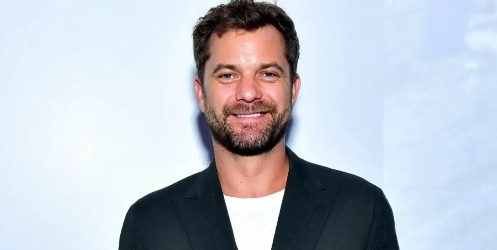 Joshua Jackson Net worth, Age Weight, Wife, Kids, BioWiki 2022 The