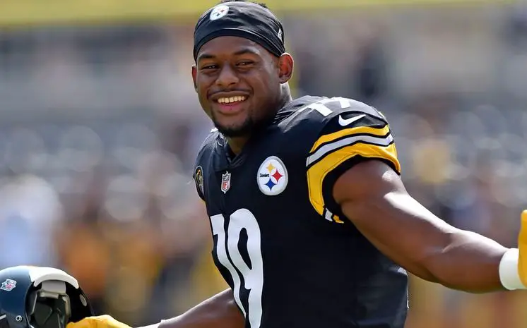 Juju Smith age