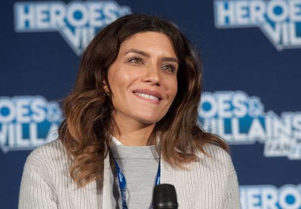 Juliana Jay Harkavy height