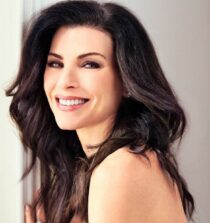 Julianna Margulies height