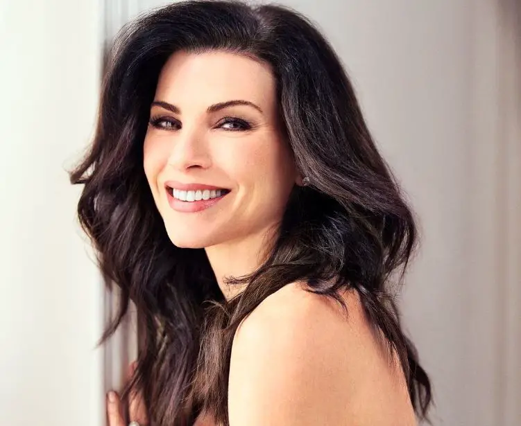 Julianna Margulies height