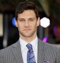 Justin Bartha height