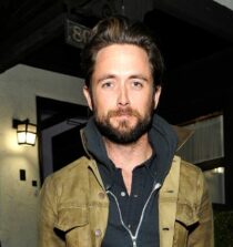 Justin Chatwin net worth