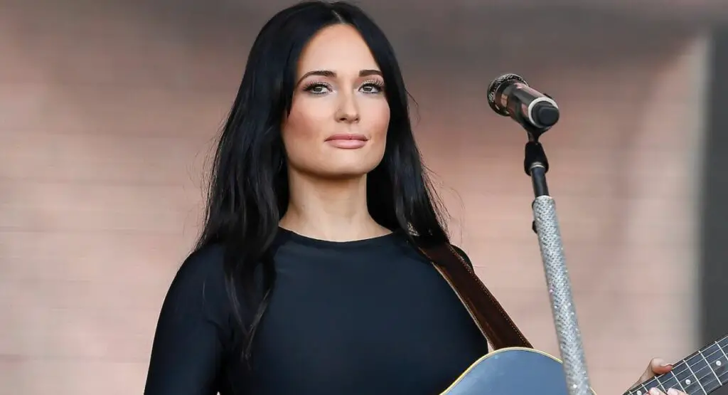 Kacey Musgraves Age, Net Worth: Bio-Wiki, Wife, Weight, Kids 2024| The ...