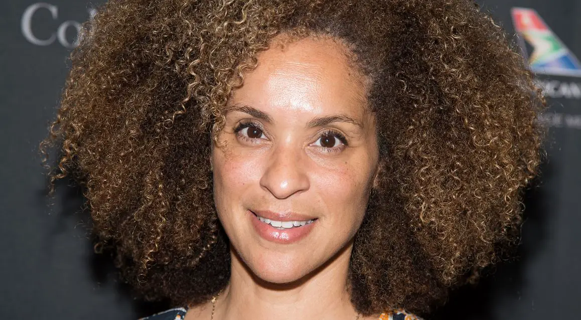 Karyn Parsons weight