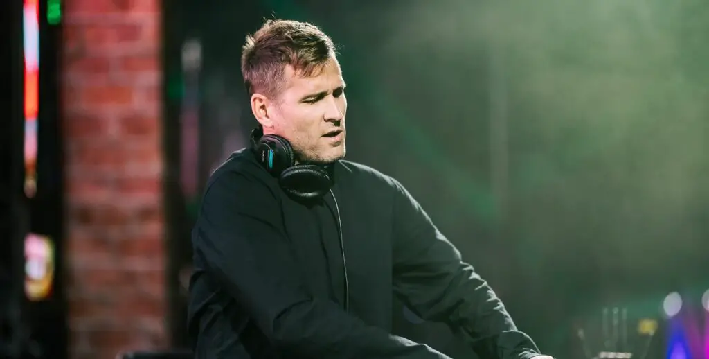 Kaskade Age, Net worth: Weight, Wife, Kids, Bio-Wiki 2024| The Personage