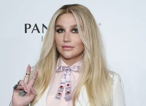 Kesha Age, Net worth: Bio-Wiki, Weight, Wife, Kids 2022 - The Personage
