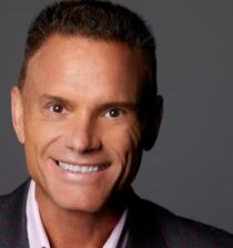 Kevin Harrington height