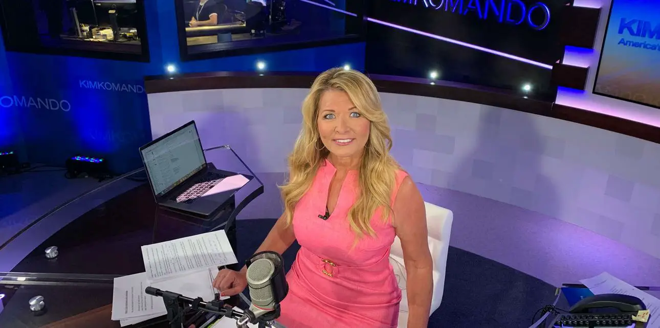 Kim Komando age