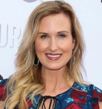 Korie Robertson height