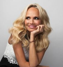 Kristin Chenoweth height