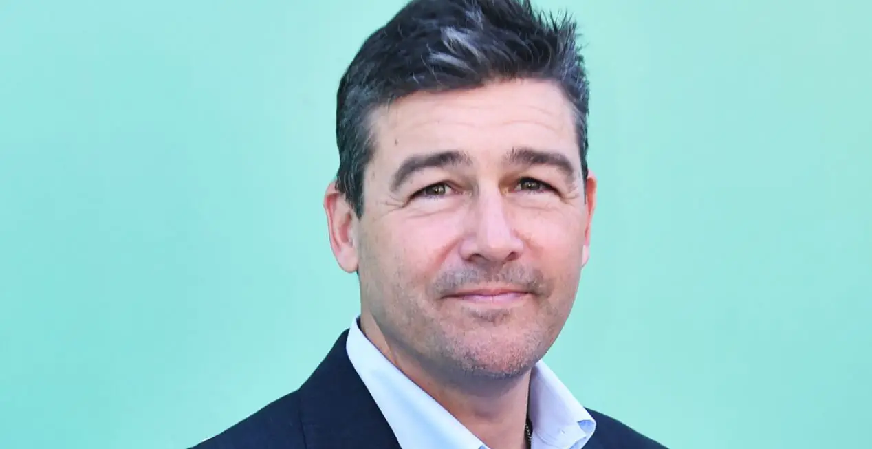 Kyle Chandler age