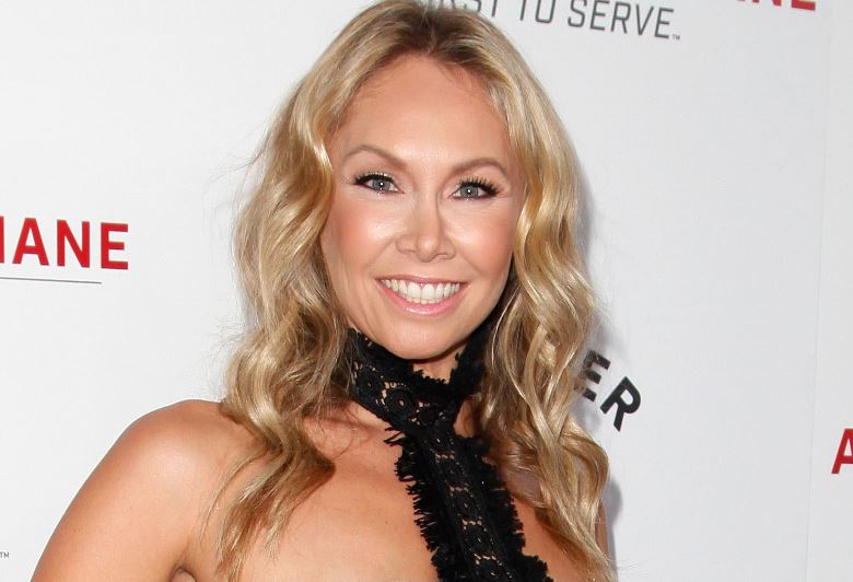 Kym Johnson height