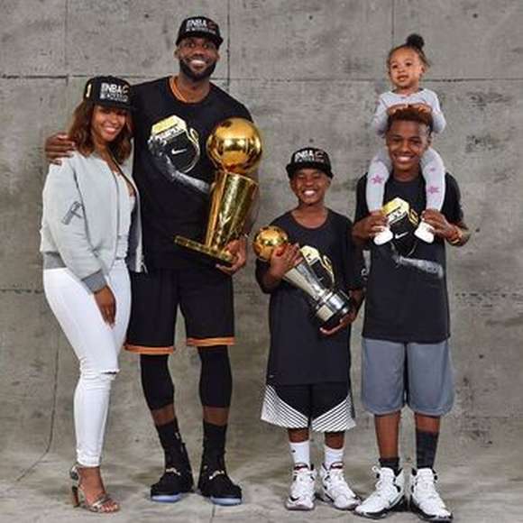 LeBronBronny Raymone James Jr. net worth