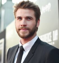 Liam Hemsworth net worth