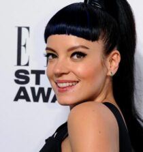 Lily Allen weight