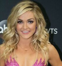 Lindsay Arnold net worth