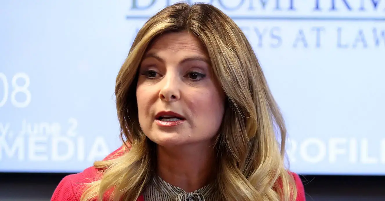 Lisa Bloom weight