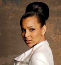 LisaRaye height