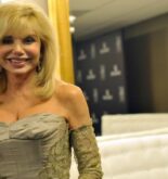 Loni Anderson weight