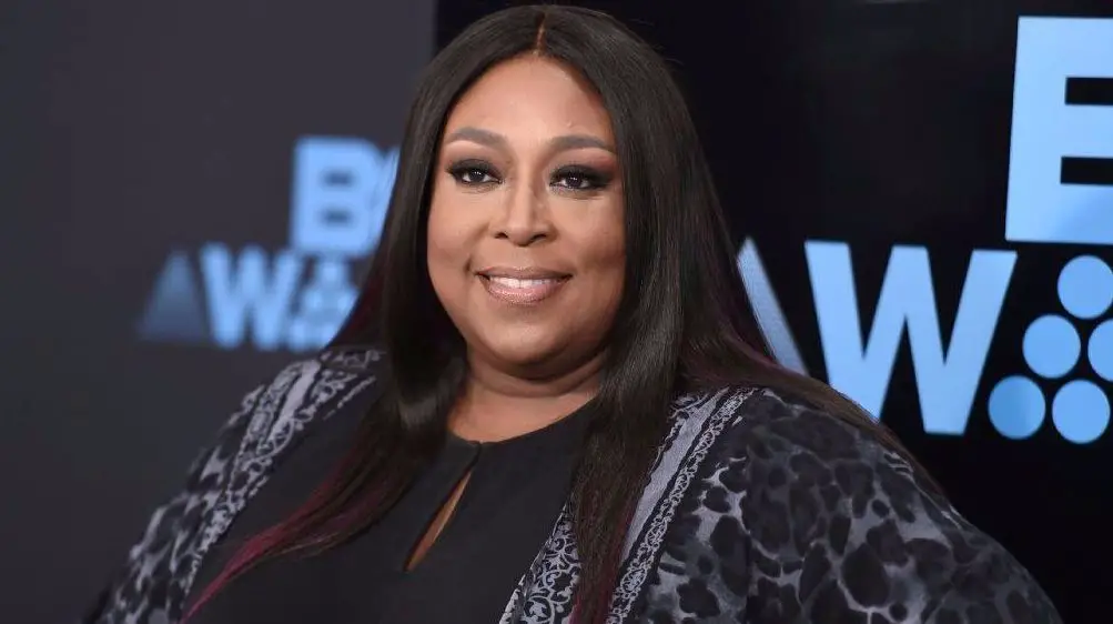 Loni Love Age, Net worth Spouse, Kids, BioWiki, Weight 2024 The