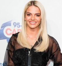 Louisa Johnson weight