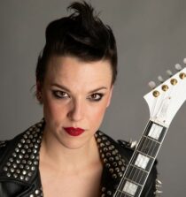 Lzzy Hale age