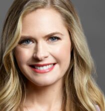 Maggie Lawson weight