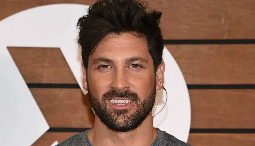 Maksim Chmerkovskiy weight