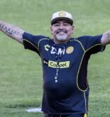 Maradona weight