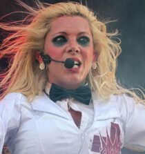 Maria Brink height