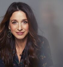 Marin Hinkle height