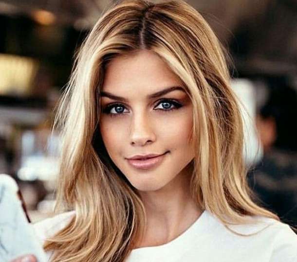 Marina Laswick net worth