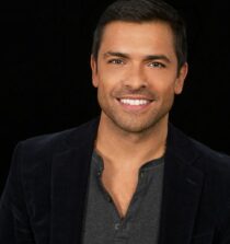 Mark Consuelos weight