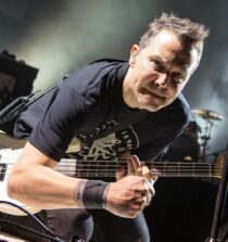 Mark Hoppus net worth