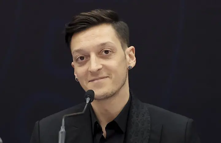 Mesut Ozil Net Worth and Salary