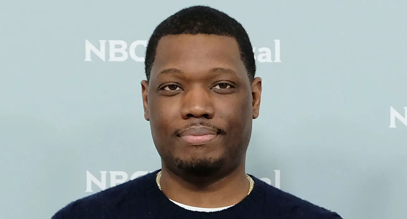 Michael Che height