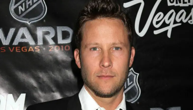 Michael Rosenbaum Age, Net worth: Weight, Kids, Wife, Bio-Wiki 2024